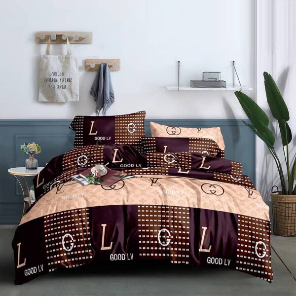 Cream and Brown Bed spread brown swed