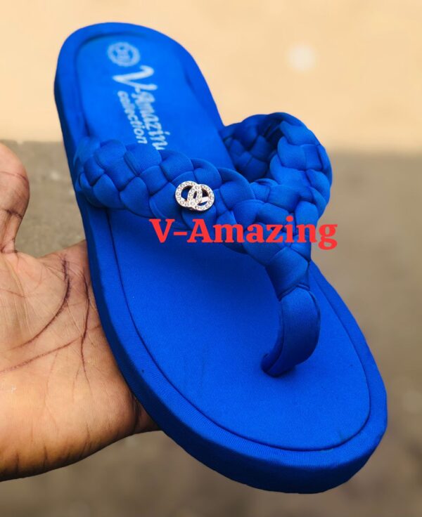 ladies slippers blue